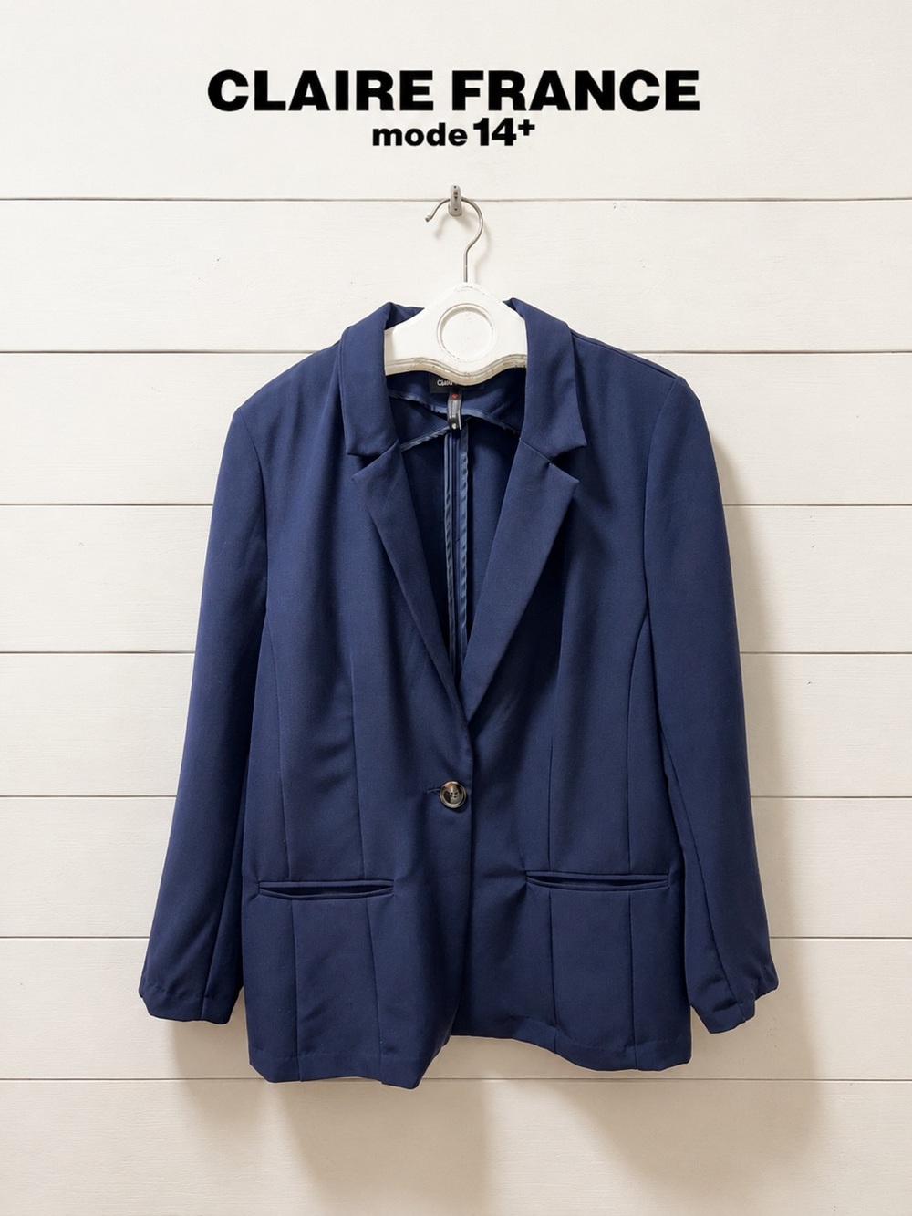 Claire France Navy Blue Blazer – Size 16